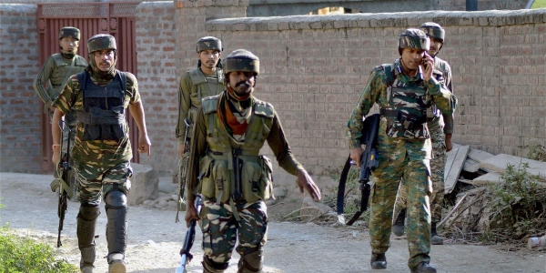 As many as three lakh paramilitary personnel along with